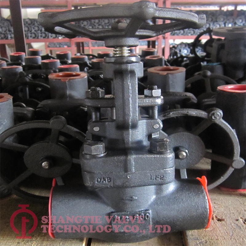 API 602 Bolted Bonnet Flanged Forged Steel Globe Valves detail 2