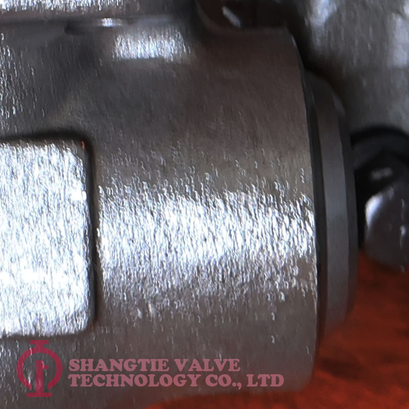 DIN Standard But-welded End A105N Forged Steel Globe Valve detail 3